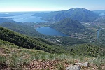 Dalla cresta ampia vista sui laghi , il Montorfano e il Mottarone